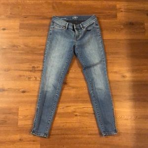 LOFT modern skinny ankle jeans